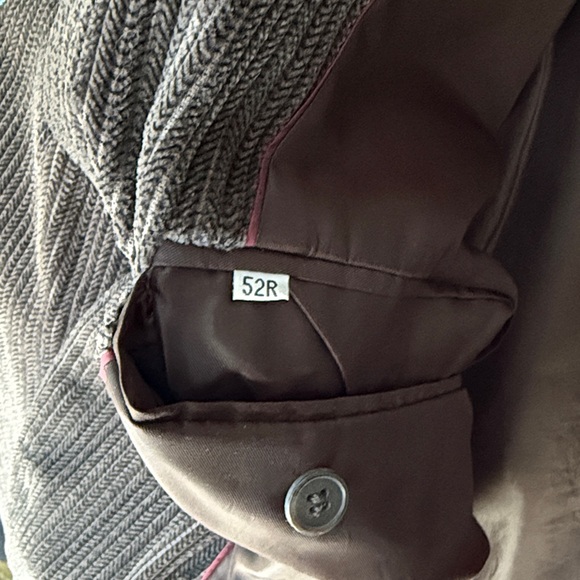 Men's Classic Corduroy Blazer in Brown - Picture 7 of 7